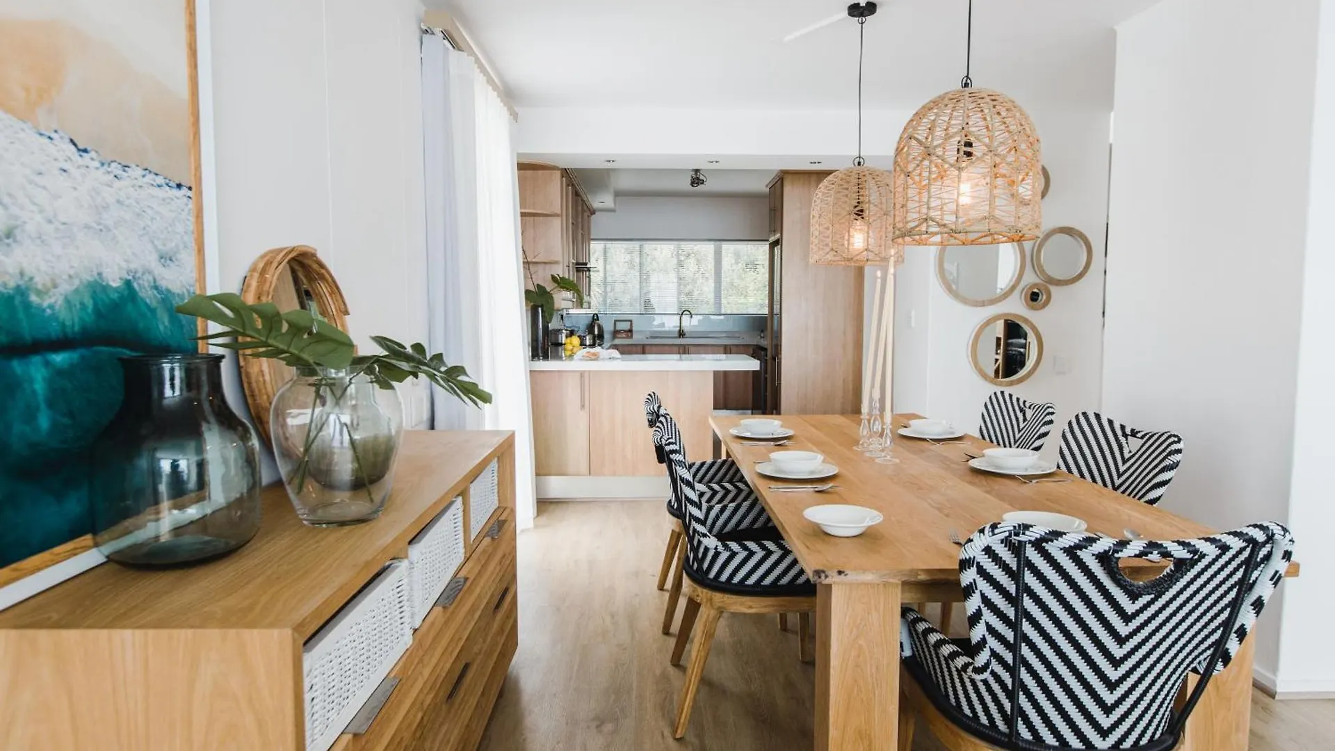 First Group Cape Gordonia Apartment